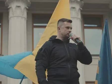 u-cherkasakh-natskorpus-znov-shtovkhavsya-iz-politsiyeyu