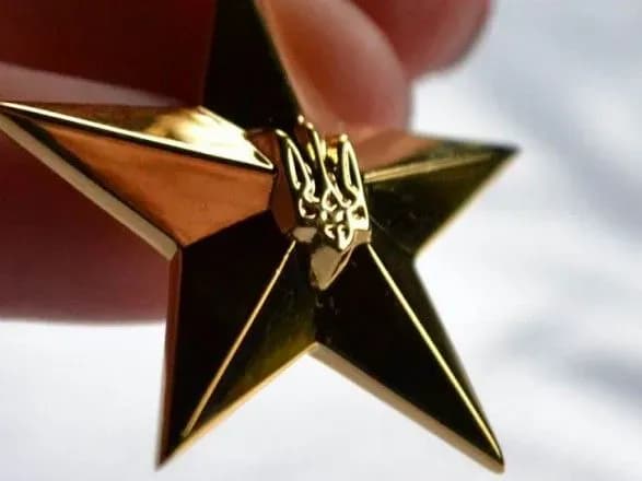 prezident-pidpisav-ukaz-pro-odnorazovu-groshovu-vinagorodu-geroyam-ukrayini