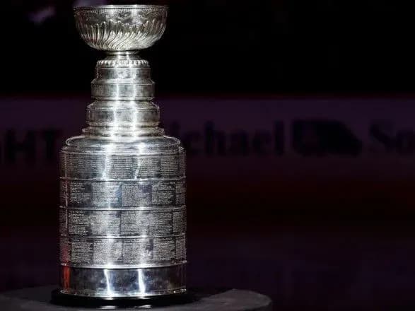 stav-vidomim-zaklyuchniy-uchasnik-pley-of-kubku-stenli