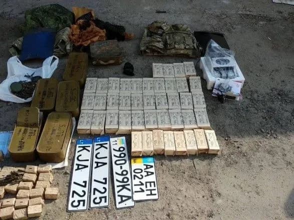 kharkivska-politsiya-zatrimala-bandu-yaka-protyagom-7-rokiv-napadala-na-inkasatoriv