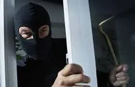 u-kiyevi-obikrali-spivrobitnika-posolstva-frantsiyi