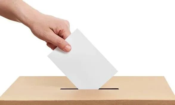 choloviku-povidomili-pro-pidozru-za-podviyne-golosuvannya