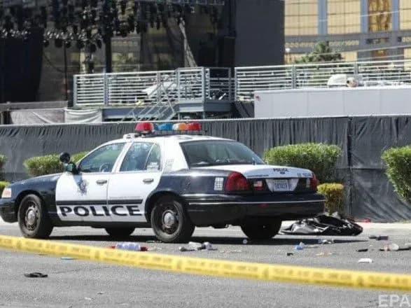 trokh-politseyskikh-u-shvetsiyi-zvinuvatili-u-rozstrili-khloptsya-z-sindromom-dauna