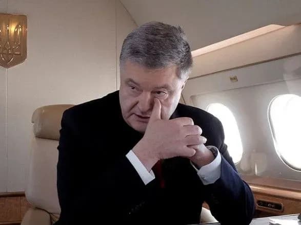 poroshenko-obitsyaye-yaknayshvidshe-pidpisati-zakon-pro-movu