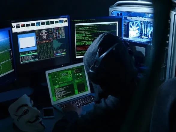 suddiv-ukrayini-zalyakuyut-cherez-internet-rozsilku