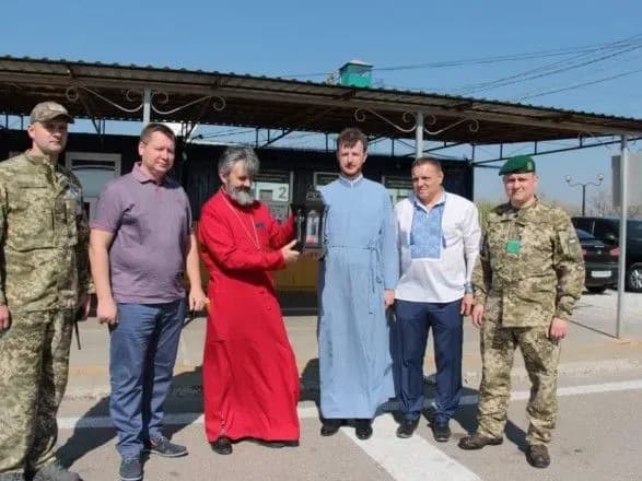 blagodatniy-vogon-peredali-do-okupovanogo-krimu-1