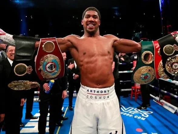 bokser-dzhoshua-otrimav-novogo-supernika