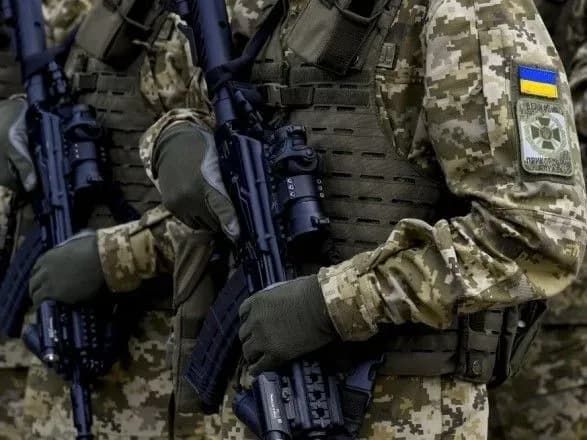 den-prikordonnika-vidznachayut-v-ukrayini