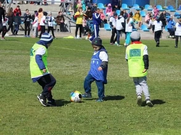 novi-mista-zustrichayut-festival-vidkriti-uroki-futbolu