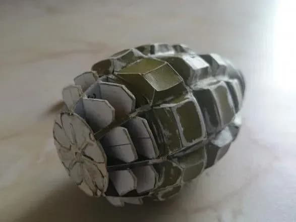 na-volini-nevidomi-kinuli-granatu-na-podvirya-deputata