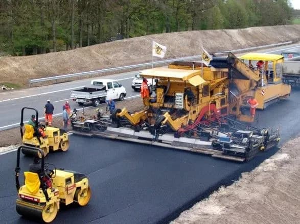 v-ukrayini-znayshli-sposib-pokraschiti-yakist-dorozhnogo-pokrittya-na-30