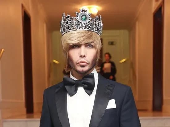 sud-v-rf-oshtrafuvav-sergiya-zvyeryeva-za-odinochniy-piket-bilya-kremlya