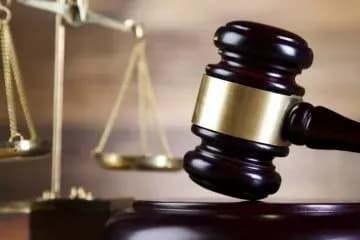 u-chernigovi-zasudili-vodiya-marshrutki-yakiy-vyikhav-u-troleybus