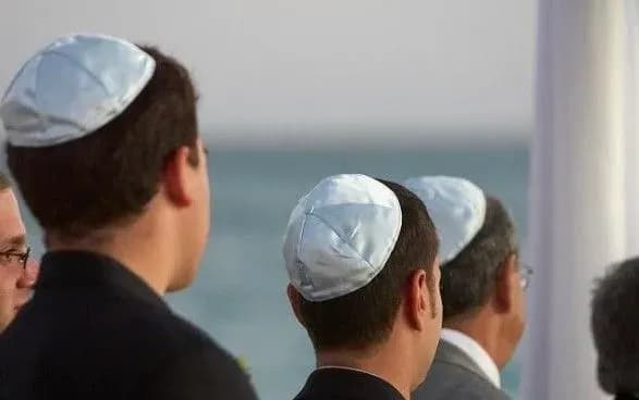 naybilsha-nimetska-gazeta-viyshla-z-vikriykoyu-kipi-na-pershiy-shpalti