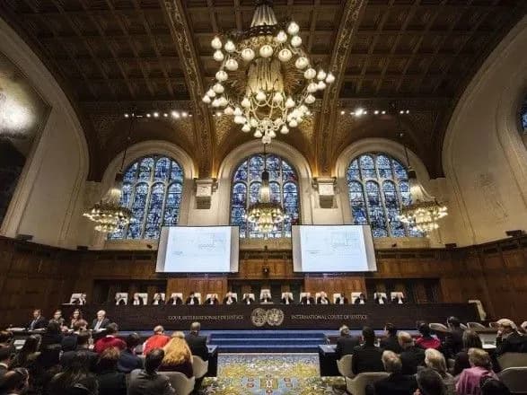 rosiya-manipulyuye-u-spravi-ukrayina-proti-rosiyi-zerkal