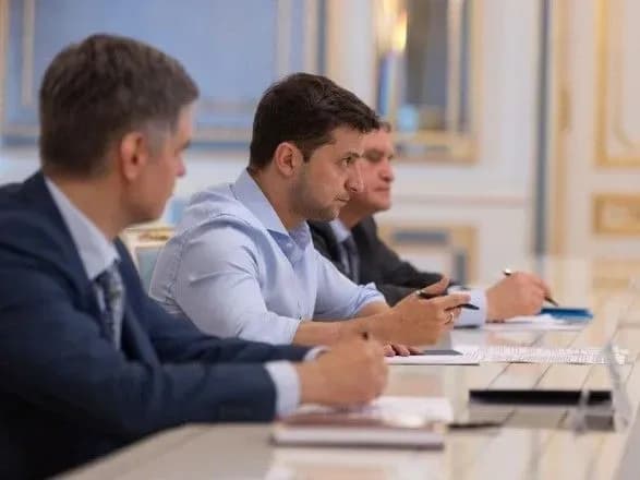 u-chervni-vidbudetsya-zustrich-z-velikim-biznesom-schodo-rozbudovi-donbasu-prezident