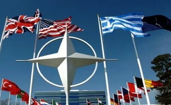 nato-iz-zanepokoyennyam-sposterigaye-za-politichnoyu-krizoyu-v-moldovi