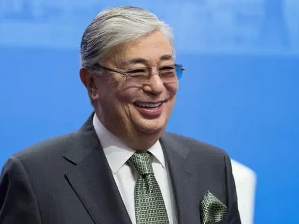 tokayev-peremagaye-na-viborakh-v-kazakhstani