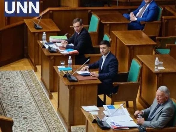 u-zelenskogo-poyasnili-yogo-prisutnist-na-zasidanni-ksu