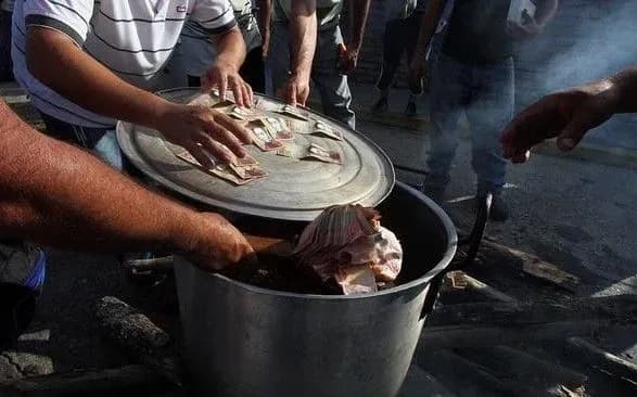 inflyatsiya-u-venesueli-perevischila-900