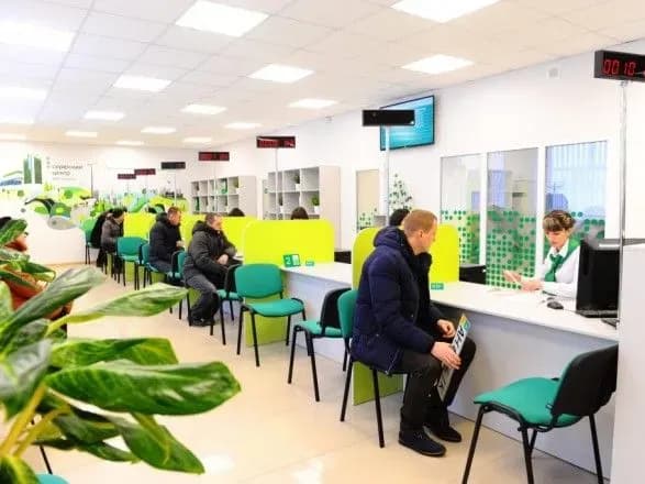 kabmin-vidiliv-groshi-na-prozori-ofisi-u-10-gromadakh