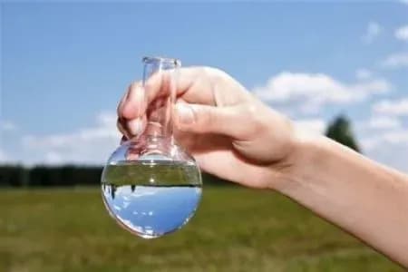 pravdu-pro-naslidki-zabrudnennya-richki-ros-mozhna-pochuti-khiba-scho-vid-ekologiv-trigubenko