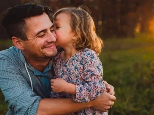 v-ukrayini-sogodni-vpershe-ofitsiyno-svyatkuyut-den-batka