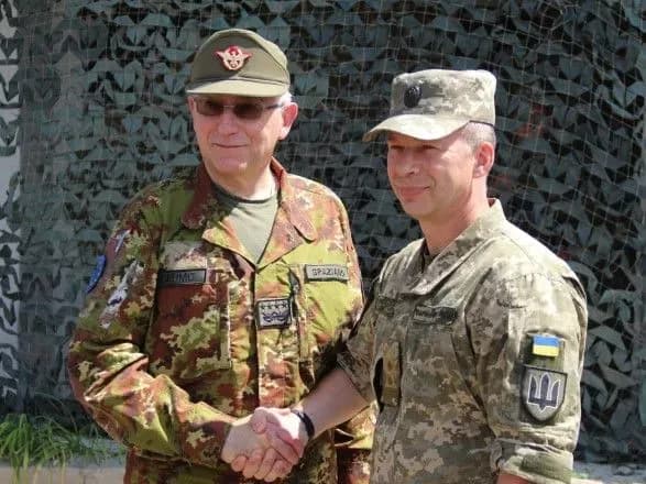 viyskova-delegatsiya-yes-vidvidala-rayon-provedennya-oos