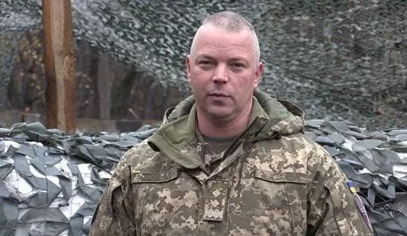 komanduvach-desantno-shturmovikh-viysk-zaklikav-provesti-parad-do-dnya-nezalezhnosti