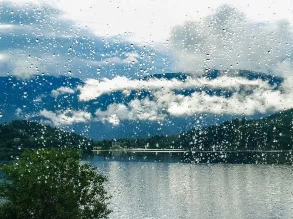 v-ukrayini-sogodni-doschitime-1062871