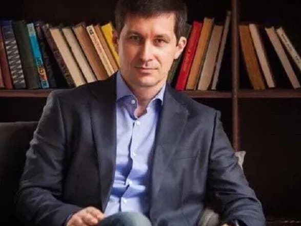 kandidat-v-deputati-mikola-babenko-lyudina-bagatokh-partiy