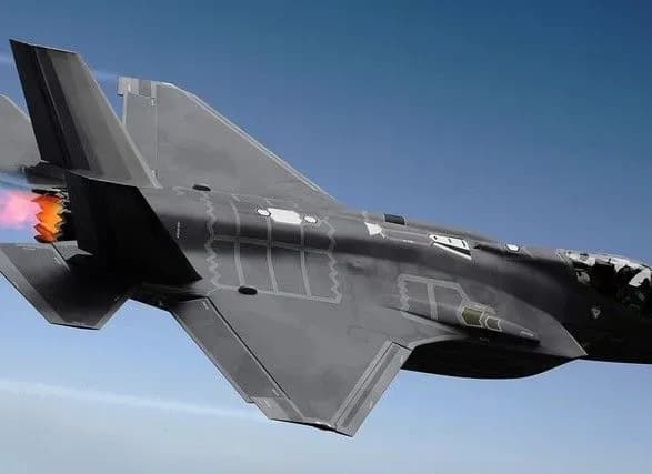 tramp-poklav-na-obamu-provinu-za-pokupku-turechchinoyu-rosiyskikh-zrk-s-400