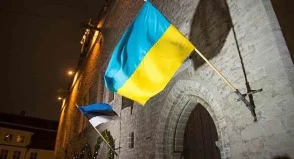 v-estoniyi-khochut-zhorstkishe-karati-robotodavtsiv-za-ekspluatatsiyu-gromadyan-ukrayini