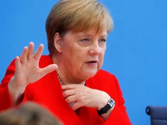 merkel-zanepokoyena-sprobami-rosiyi-vplinuti-na-yevropeysku-politiku
