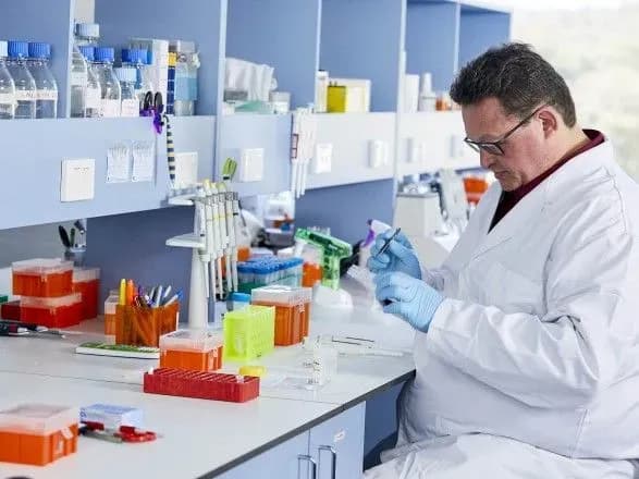 u-grudnomu-molotsi-viyavili-protirakovi-rechovini