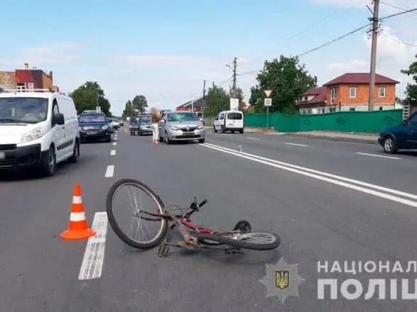 na-bukovini-u-dtp-postrazhdav-malolitniy-velosipedist