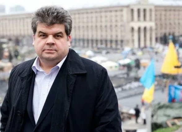 u-sluzi-narodu-khochut-provesti-veliki-parlamentski-slukhannya-schodo-zovnishnoyi-politiki