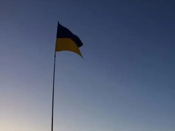 v-okupovanomu-krimu-pidnyali-prapor-ukrayini