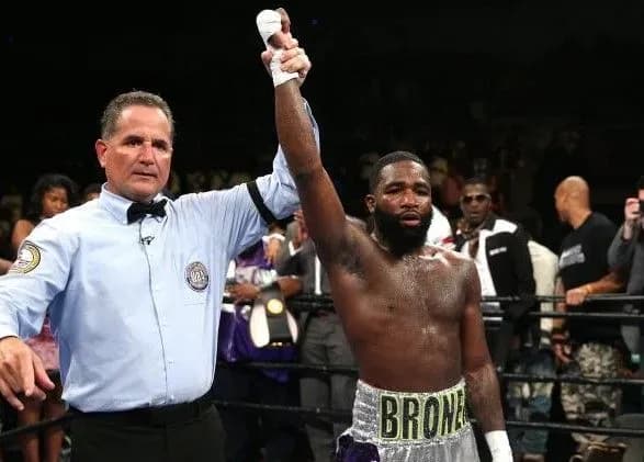 kolishniy-chempion-svitu-chotirokh-vagovikh-kategoriy-viklikav-na-biy-lomachenka