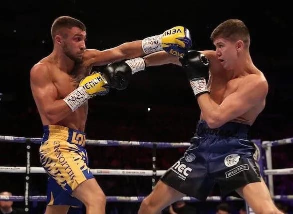 promouter-lomachenka-porivnyav-ukrayintsya-iz-ali-ta-meyvezerom