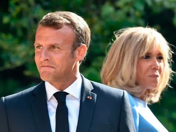 brazilskiy-ministr-slidom-za-prezidentom-nazvav-druzhinu-makrona-potvornoyu