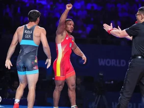 ukrayinskiy-borets-belenyuk-viyshov-u-final-chempionatu-svitu