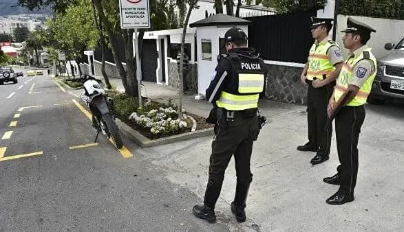 u-kameruni-vikrali-chinovnika-i-zhurnalista