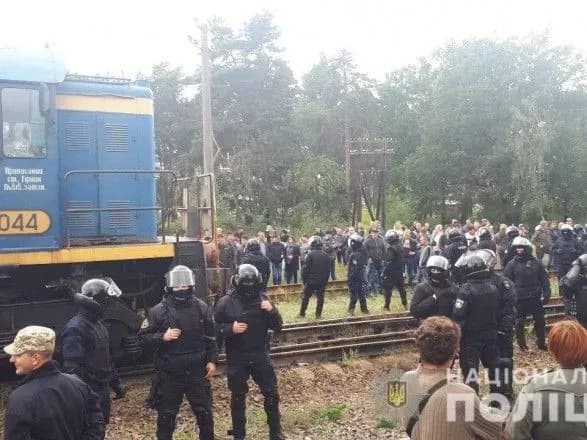 zatrimanikh-na-lvivschini-uchasnikiv-aktsiyi-blokuvannya-vagoniv-vidpustili-shtab-blokadi