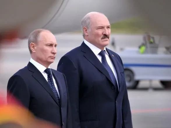 lukashenko-pro-povernennya-okupovanogo-krimu-ukrayini-meni-zdayetsya-ni-tse-pitannya-zakrite