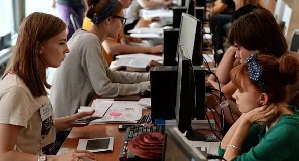 u-zakladakh-profosviti-v-ukrayini-navchayutsya-255-tis-uchniv