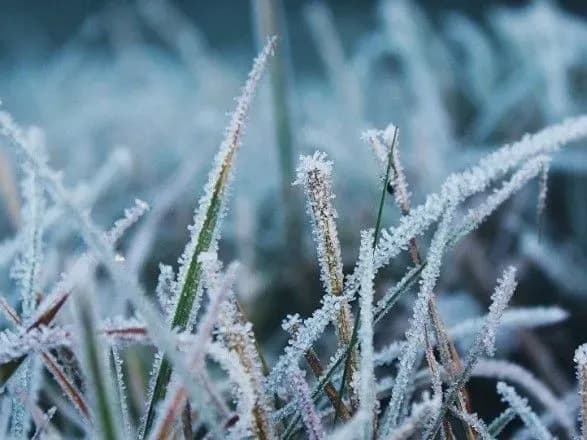 po-ukrayini-ogolosili-poperedzhennya-pro-silni-zamorozki