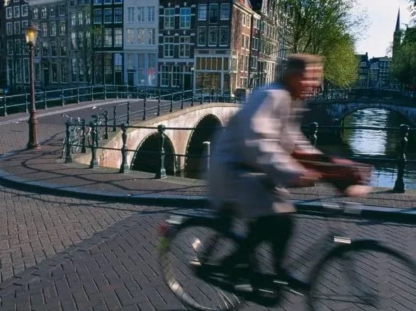 niderlandi-vidmovlyayutsya-vid-nazvi-gollandiya