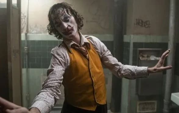 sentsov-napisav-vidguk-na-dzhokera