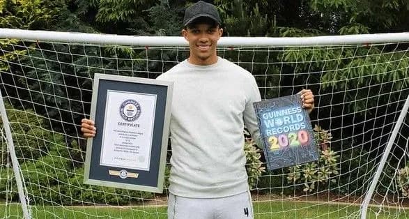 futbolist-liverpulya-vstanoviv-rekord-ginnessa